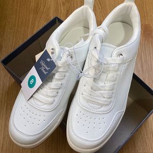 NWT Rena Sneakers Universal Thread Goods Co White Memory Foam Sz 8